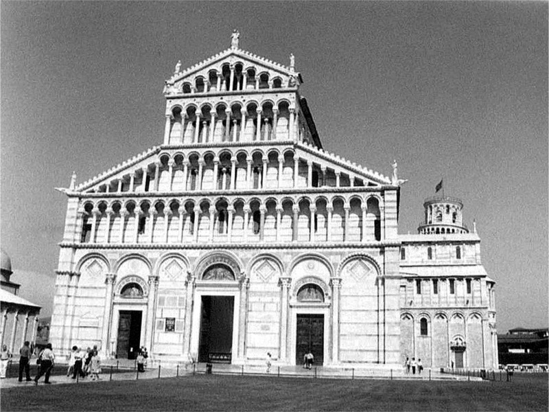 it pisa bw 03.jpg